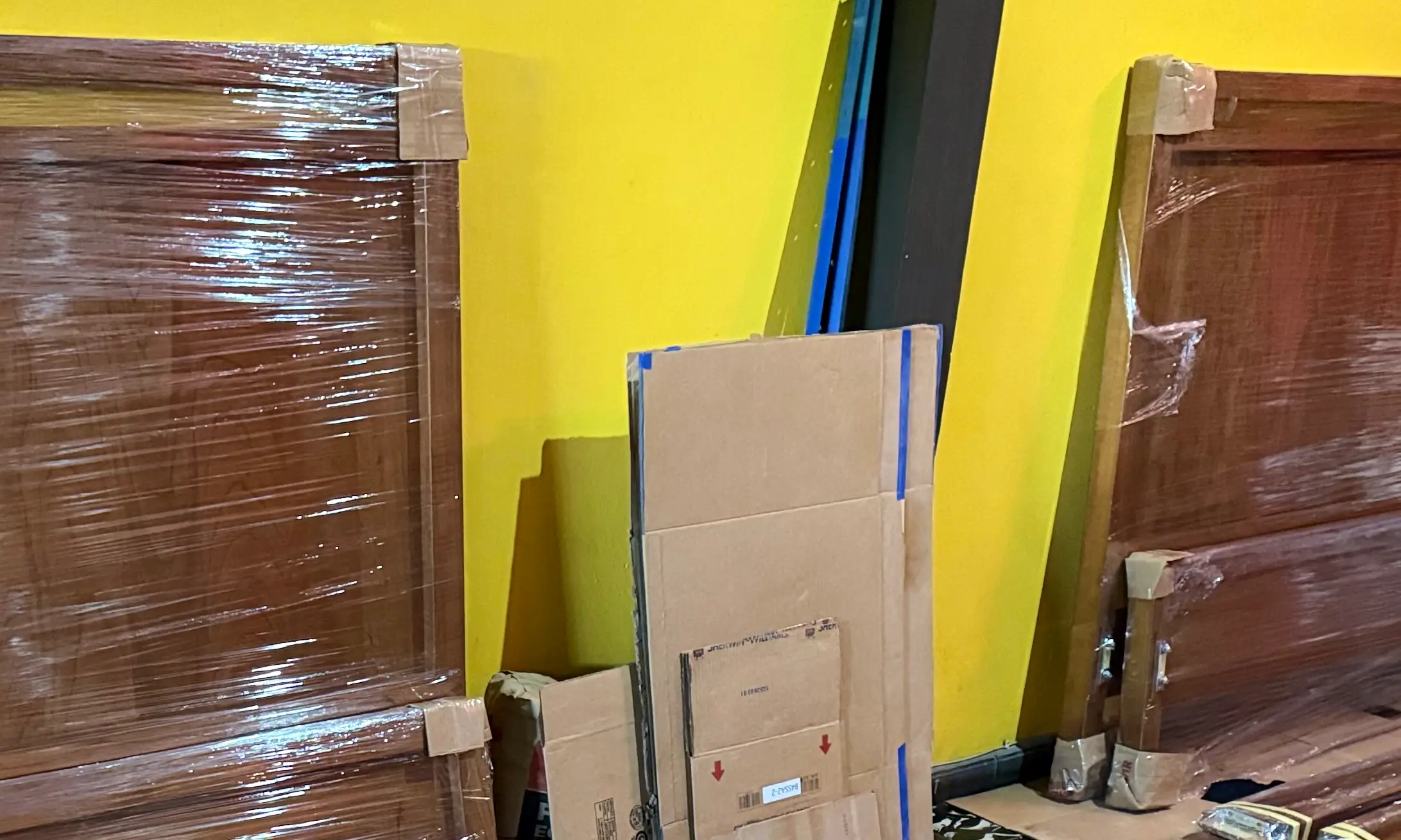 Madéstica – Muebles de madera maciza hechos a mano